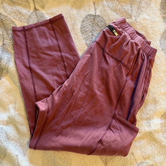 Free People Movement Hot Shot Pants - Picture 3 of 4